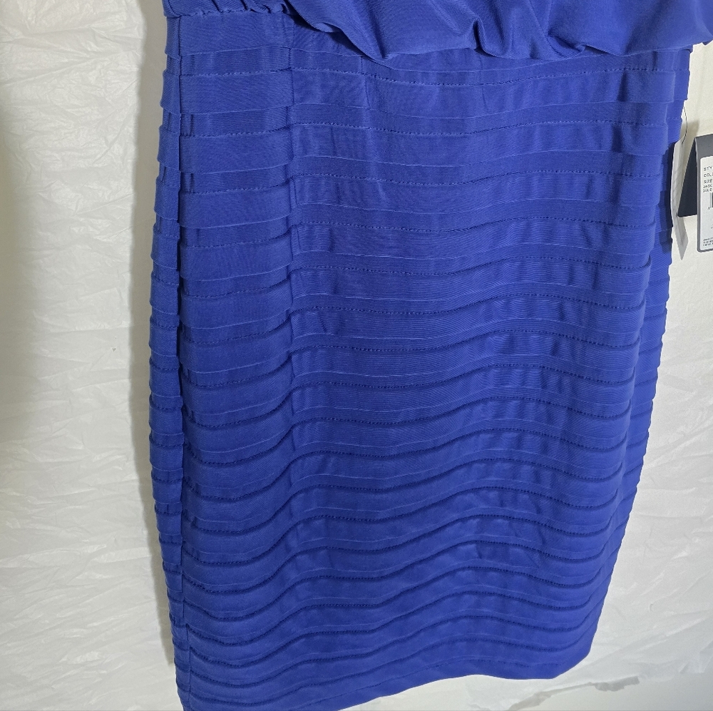 Adrianna Papell Blue Dress. Size 8